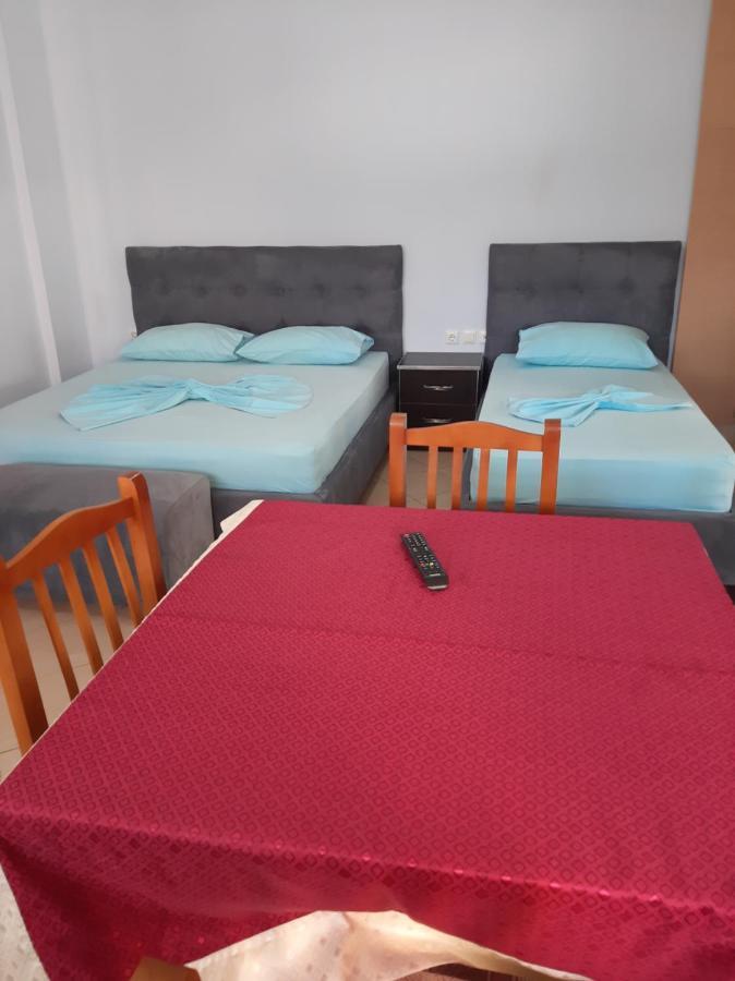 Bed and Breakfast Rock Star-Pllakat Saranda Zewnętrze zdjęcie
