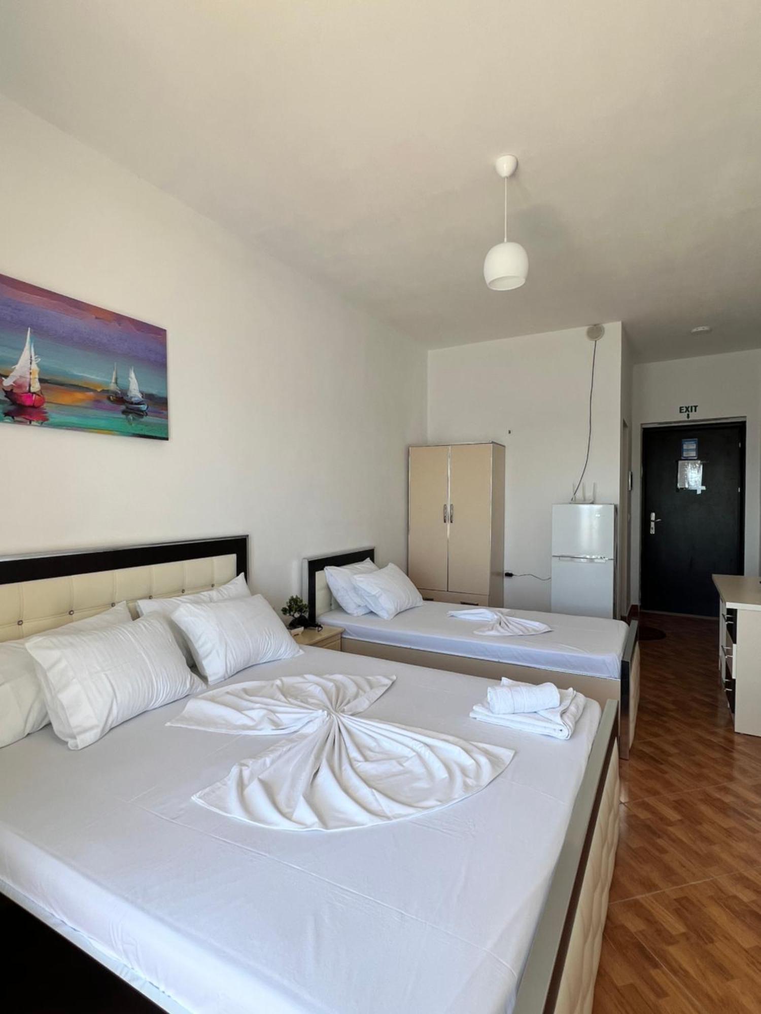 Bed and Breakfast Rock Star-Pllakat Saranda Zewnętrze zdjęcie